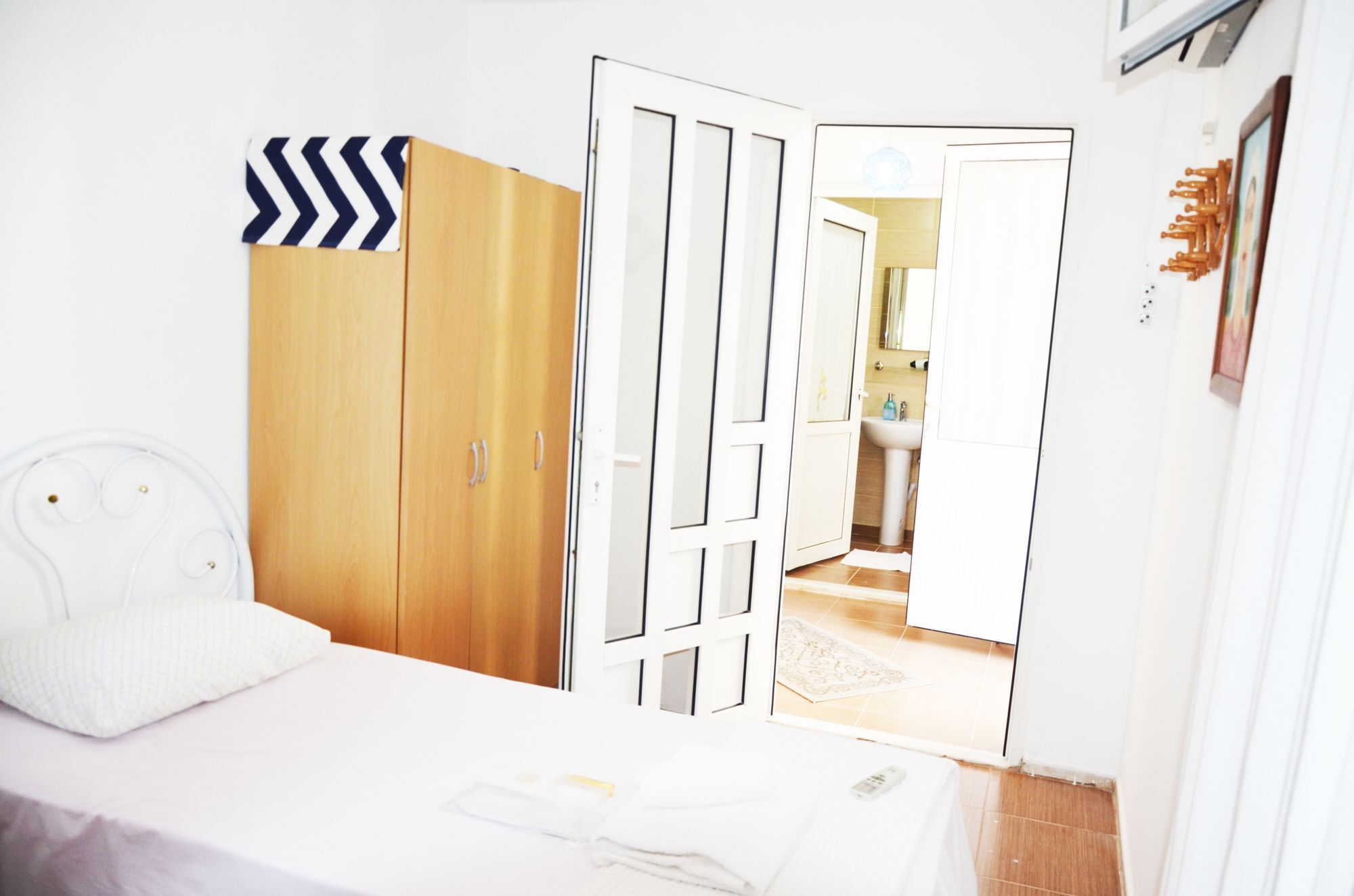 Beyaz Ev Hotel อาเลอเจอติ ภายนอก รูปภาพ